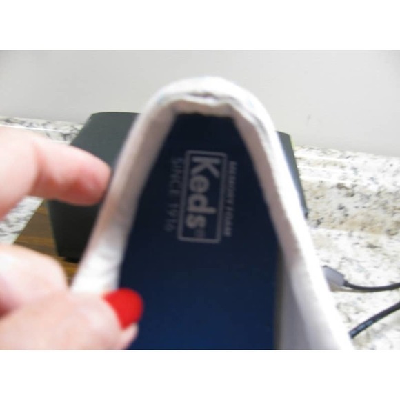 Keds sneakers, size 6 heavy duty cotton. Dryer markers on back of one shoe. - Picture 9 of 11